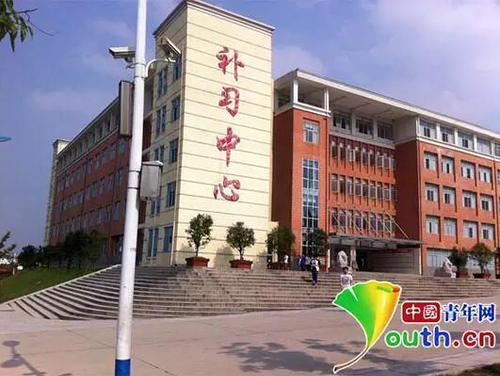 毛坦厂中学毕业生:这里是普通孩子的造梦厂