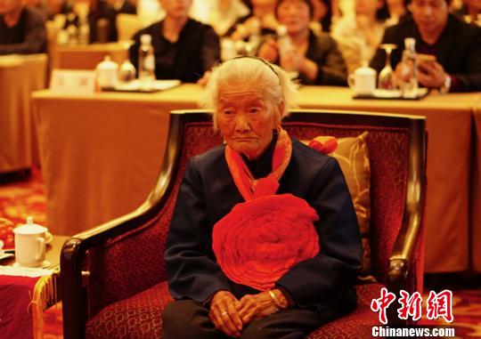 无锡一小镇今年新增百岁老人8位每人获10万元爱心补贴