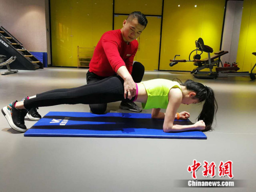 点击进入下一页