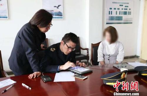 经查，涉事医院存在手术间杂物过多、手术器械塑封前未对塑封膜做测漏试验检测、高压蒸汽灭菌器未定期开展生物学检测等违法违规行为。太原市卫生监督所提供