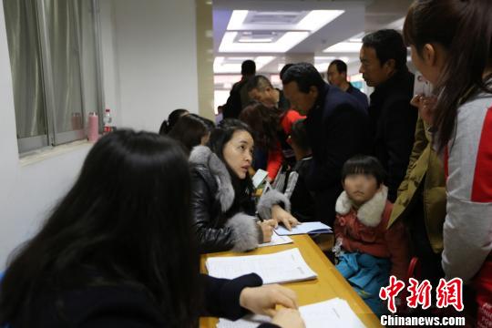 “母亲微笑行动”进甘肃唇腭裂患儿获免费救助