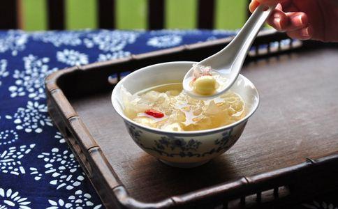 女人吃什么食物补血 女人补血药膳有哪些 女人该如何补血