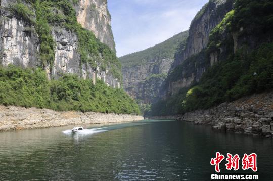 “告别”三峡20年“神女”无恙却换了新妆（图）