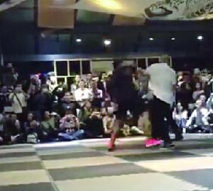 点击进入下一页