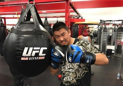 雷公太极创始人魏雷，仅20秒就被打得满脸鼻血。