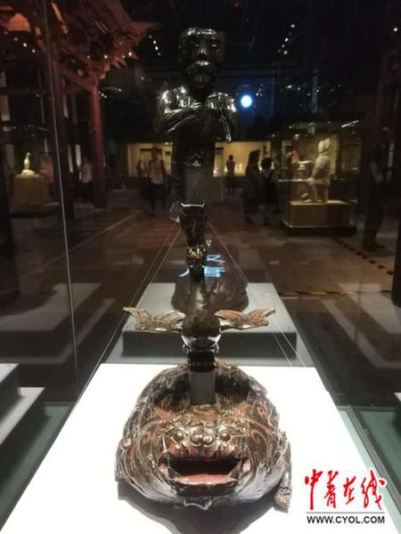 点击进入下一页