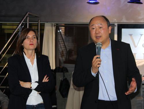 点击进入下一页