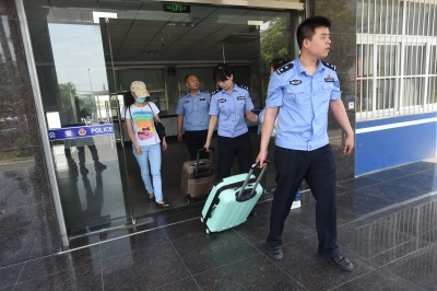 点击进入下一页