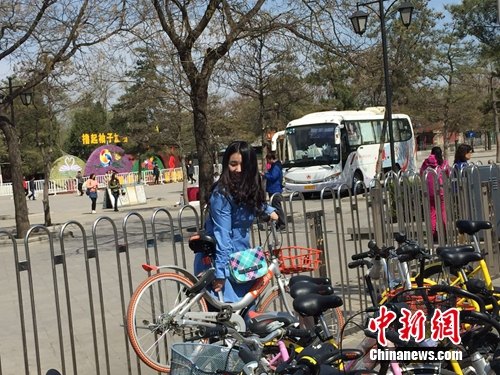 越来越多的用户开始使用共享单车。<a target='_blank' href='http://www.chinanews.com/' >中新网</a> 吴涛 摄