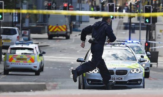 英媒：滞留英国的叙利亚公民 加大英国反恐难度