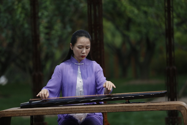 古琴艺术家行净