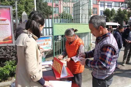 乡镇副所长一年多贪污6万多次 最小一笔仅0.27元