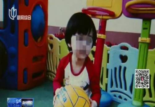 女子为上网与网吧老板生娃 将其遗弃医院3年不管