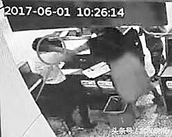 点击进入下一页