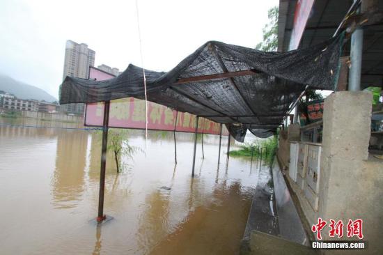 点击进入下一页