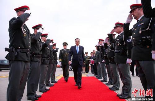 点击进入下一页