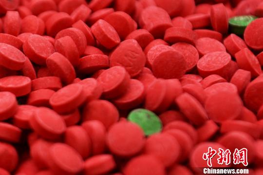 图为查获的毒品 孙如健 摄