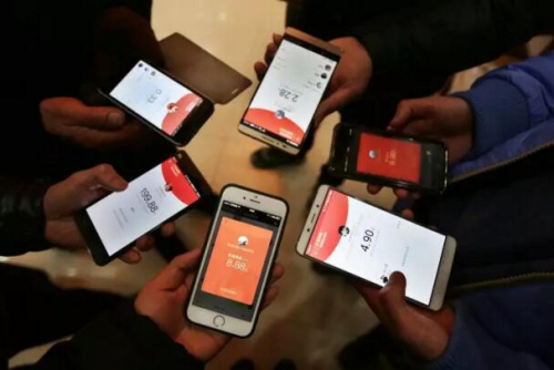 点击进入下一页