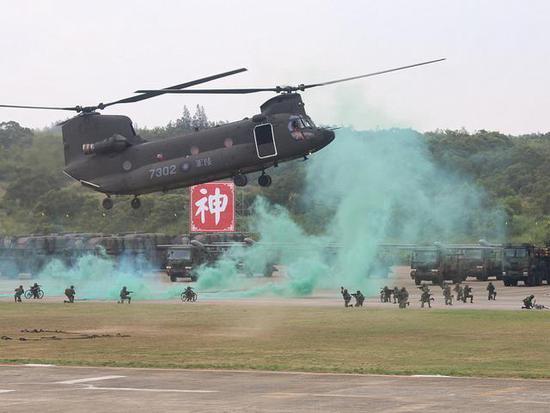 “台独”分子发狂语遭批：要“台独”？你死先！