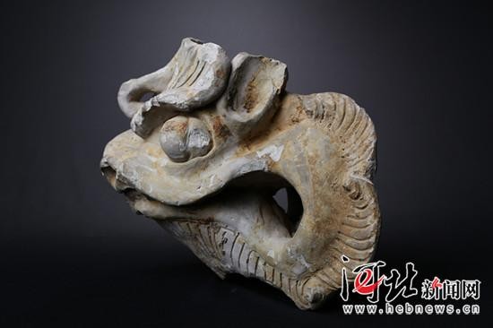 出土的唐五代龙形建筑物构件。&nbsp; 吴军供图