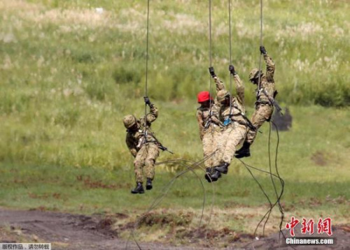 资料图:日本自卫队员 资料图:日本自卫队员