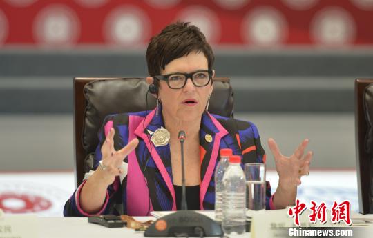 海内外专家肯定“一带一路”呼吁合作共赢畅想新未来