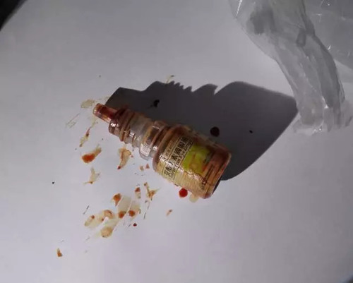 “碰瓷党”用鸽子血做道具 碰瓷百名大货车司机