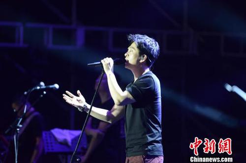 南昌梅岭伶伦音乐节落幕李健、赵雷助阵献唱