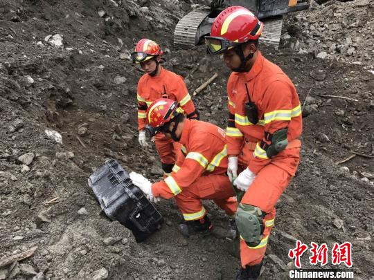 救援现场。四川省消防供图