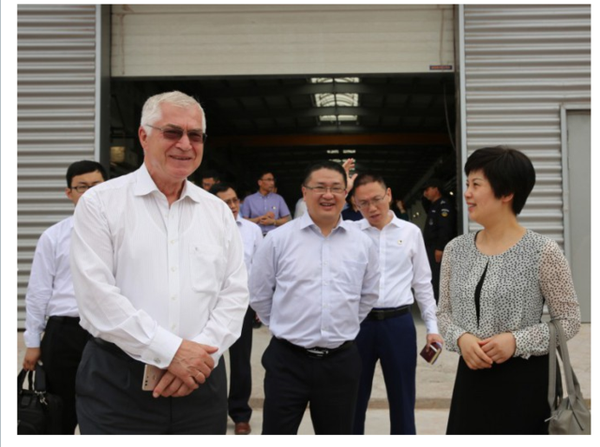 乌大使访问中乌合建航发基地：将引进乌专家