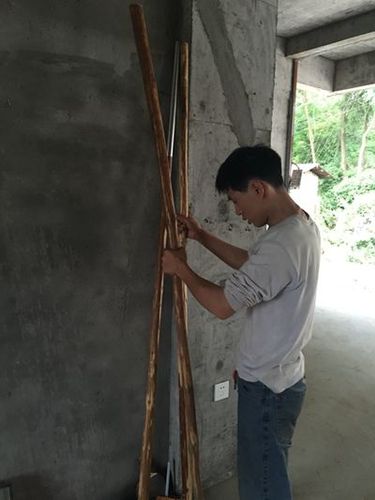 父亲培养儿子当网红:网络世界需要的只是争议