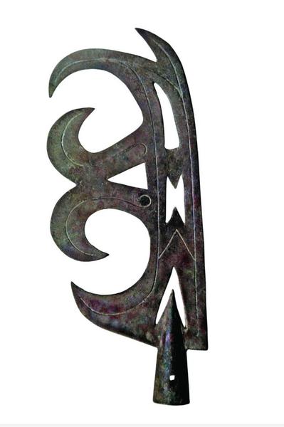 西周早期兵器——钩戟