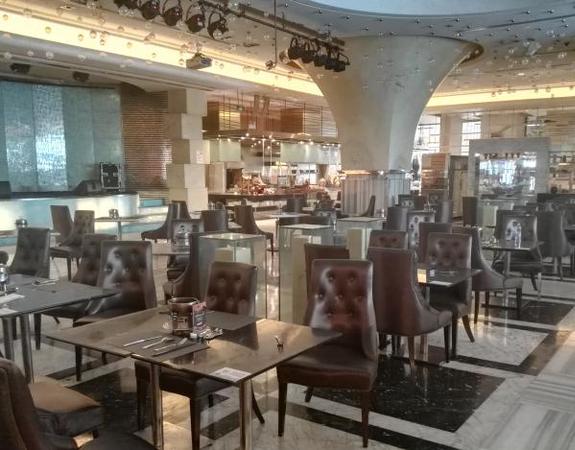 7月5日，上?！敖鹎毖影参髀返暌宦ゲ吞?。 张卓然 图