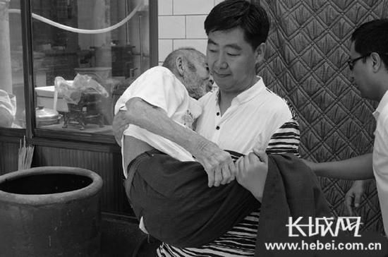 点击进入下一页