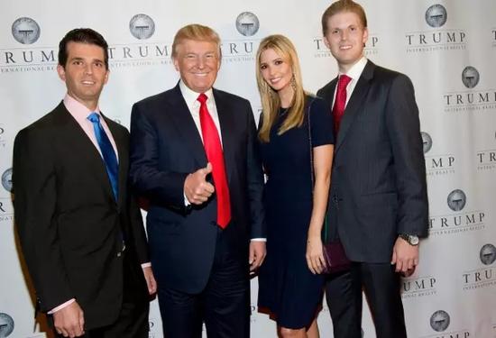媒体:川普大儿子争宠争不过妹妹 又把爹坑大发了