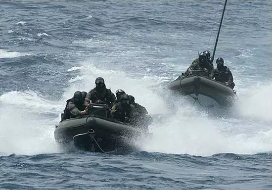 美法日在吉布提都有基地 西方为啥揪住中国不放？