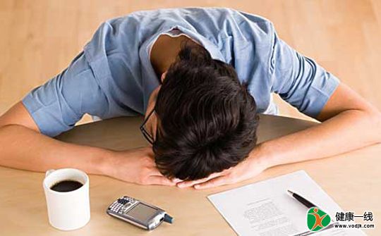 夏季总犯困 补点铁钾提神