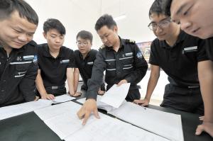 点击进入下一页