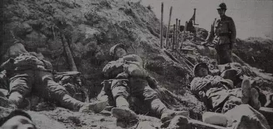 武汉会战中战死的日军，武汉会战结束后，日本在很长一段时期内再未发动大规模的进攻