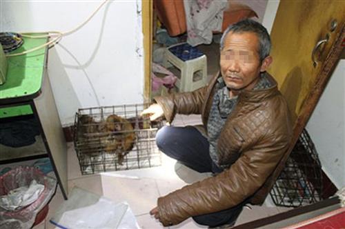 耍猴艺人买猴被抓 警方接到函件:非遗项目望从宽