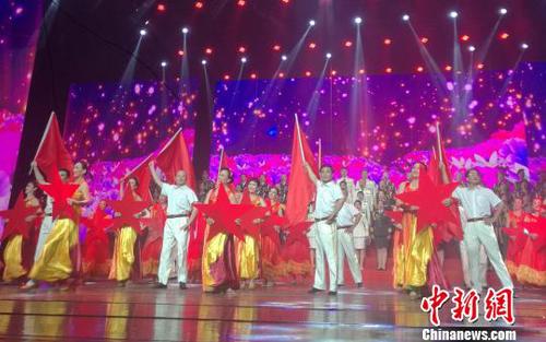北京举行纪念建军90周年文艺演出暨集中慰问军休干部活动?！《叛?摄