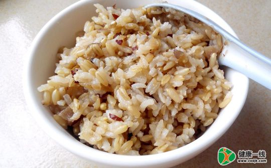 运动前能吃东西吗 吃点什么好？