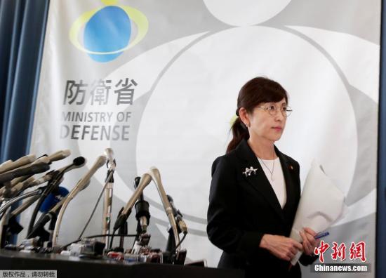 去年10月，有媒体要求公开日本陆上自卫队记录驻南苏丹维和部队每日活动的“日报”，但稻田朋美领导的防卫省却以“相关材料已被销毁”为由拒绝。然而，日本媒体今年3月曝出：自卫队内部实际上仍然保存着“南苏丹维和日报”，却没有对外公布。