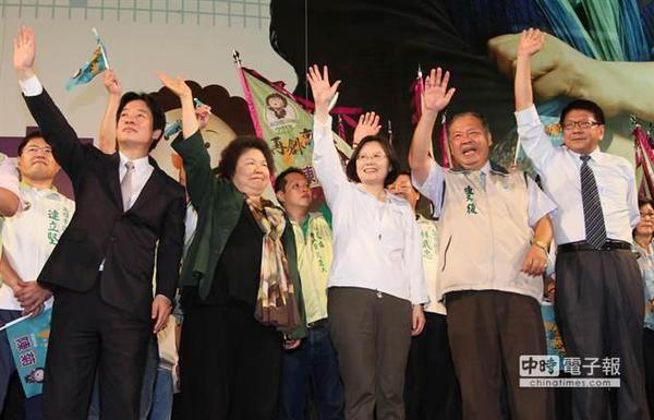 台作家断言：蔡英文连任不可能成功已是铁的事实