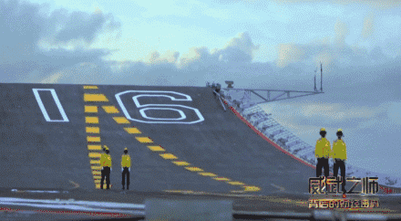 舰船设计师：国产航母不是简单的山寨辽宁舰