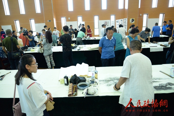 艺术家笔会交流活动现场