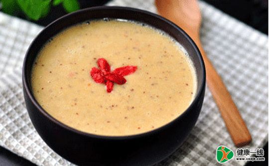 喝豆浆防秋燥 教你三款豆浆