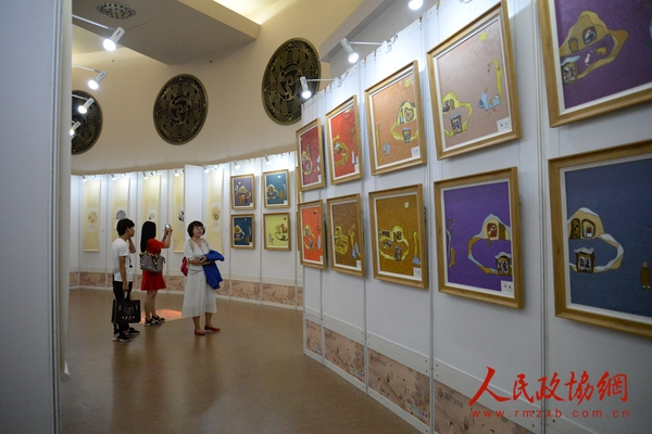 赵学敏、林帝浣、袁小楼二十四节气诗书画展现场 (2)