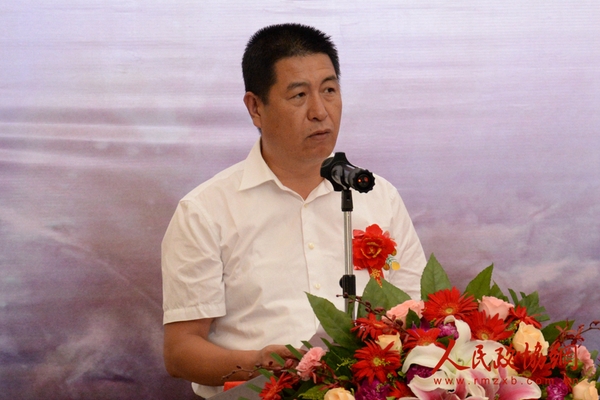 国务院参事室副主任王卫民致辞