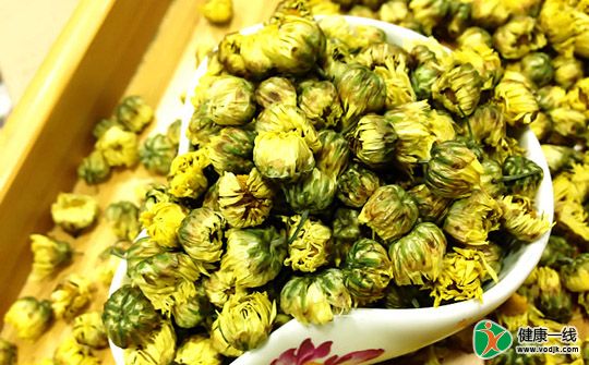 清心养肝 菊花炖猪养生汤